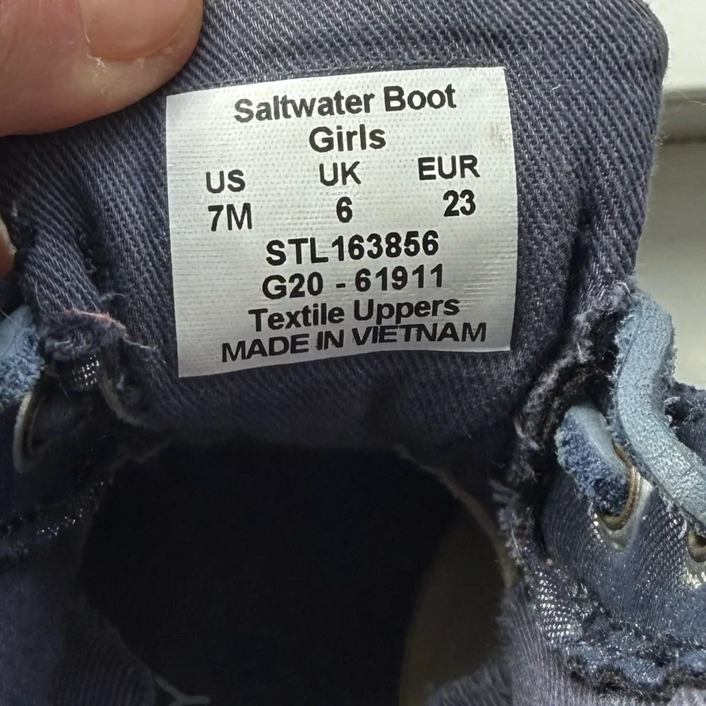 Toddler girls sparkly navy blue Sperry boots size 7- spring boots, saltwater